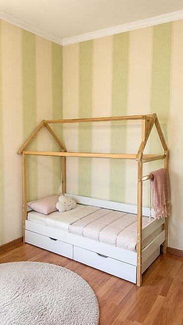 bunk bed: Детская кровать-домик с выдвижными ящиками - Форм‑фактор — 1