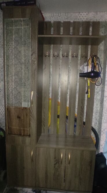 продаю связи с переездом: Шкаф-прихожая, Новый, С зеркалом, ЛДСП