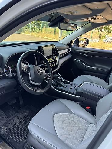 Унаа: Toyota Highlander: 2022 г., Гибрид, Кроссовер — 8