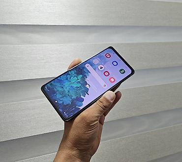 galaxy tab e: Samsung Galaxy S20, Б/у, 128 ГБ, цвет - Синий, 1 SIM, 2 SIM — 5