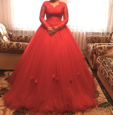 вечернее свадебное платье: M (EU 38), цвет - Красный