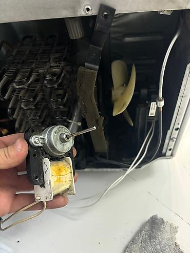 Ремонт холодильников, морозильников: Ремонт холодильников, морозильной камеры, витринных холодильников — 4