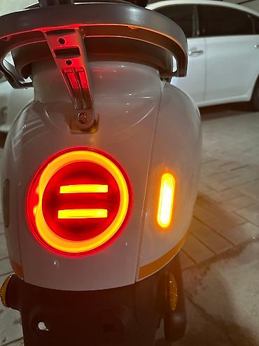 Скутеры: Тип скутера 150 куб. см, Электро, Б/у — 6