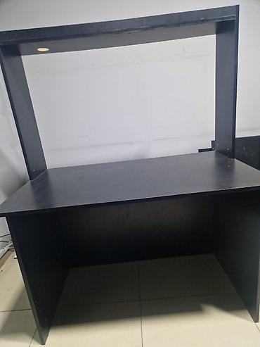 reception masa: Düz masa, Polkalı, Siyirməsiz, MDF — 2