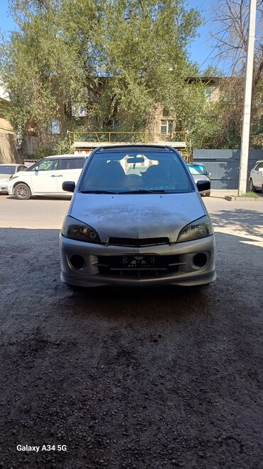 задние фары нексия 2: Daihatsu YRV: 2002 г., 1.3 л, Механика, Бензин, Хэтчбэк