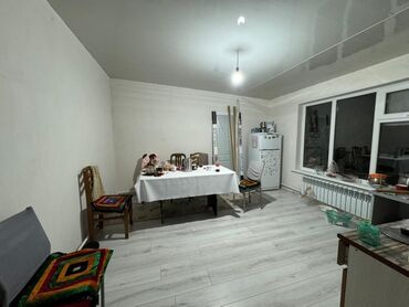 очень срочно дом: Полдома, 80 м², 4 комнаты, Собственник, Косметический ремонт