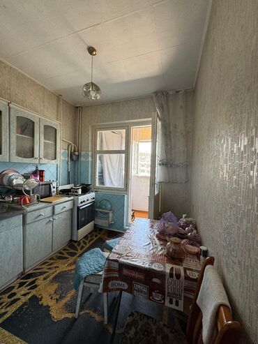 снять квартиру без риэлтора: 3 комнаты, 70 м², 105 серия, 8 этаж