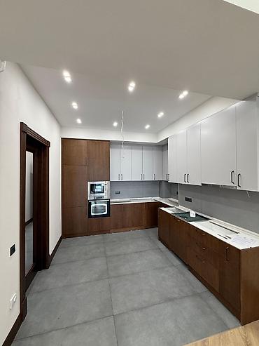 Продажа квартир: 3 комнаты, 128 м², Элитка, 2 этаж — 2