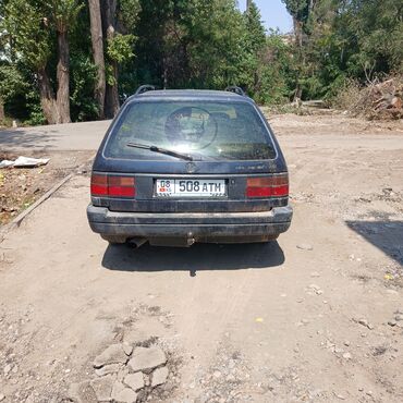 каропка пассат б 3: Volkswagen Passat: 1993 г., 1.8 л, Механика, Бензин, Универсал