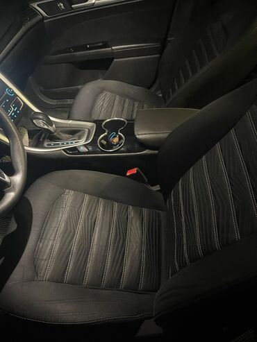 Ford: Ford Fusion: 1.5 l | 2016 il 180000 km Sedan — 4