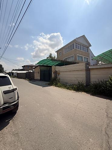 панорамные: 🏡 Продается уютный двухэтажный дом с мансардой в черте города Бишкек! — 1