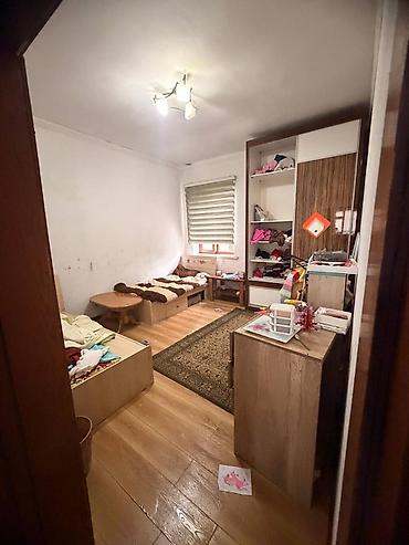 коттеджы: 4 комнаты, 268 м², 8 соток, Бишкек, Киркомстром — 7