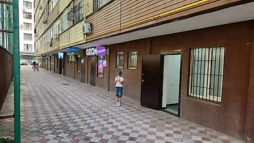 продаю с переездом: Сдается в долгосрочную аренду новое офисное помещение площадью 61м² в — 2