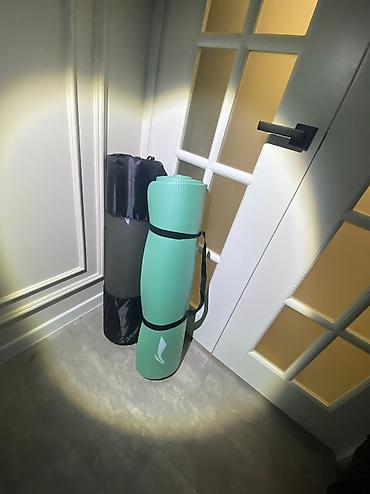 Другое для спорта и отдыха: Характеристики: • Тип: Каремат • Бренд: LI-NING • Размеры: 183*80 — 6