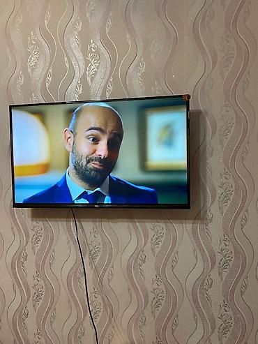 Televizorlar: TCL Smart TV – Google TV ilə - Marka/model: TCL (aşağı çərçivədə TCL — 1