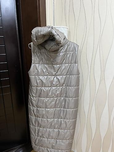 Üst geyimi: Qadınlar üçün uzun, yastı tikişli şişmə jilet. - Rəng — 2