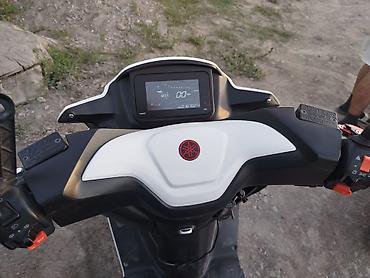 neta gt: Скутер Yamaha (50–150 см³, по классу/размеру) в спортивном стиле — 5