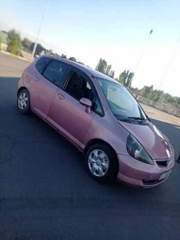 хорошие машины: Honda Fit: 2002 г., 1.3 л, Бензин, Хэтчбэк