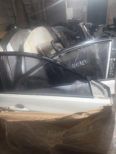 Hyundai Accent2011 qabaq sag qabaq sol üçün orijinal avtomobil lalafo.az -da Hyundai Accent2011 qabaq sag qabaq sol üçün orijinal avtomobil