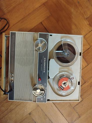 mikrofoni prodaja: Stari retro mali magnetofon Pustio sami culo se sa trake ali kad sam — 7