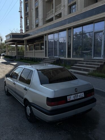 мопеды в рассрочку бишкек: Volkswagen Vento: 1993 г., 1.8 л, Механика, Газ, Седан