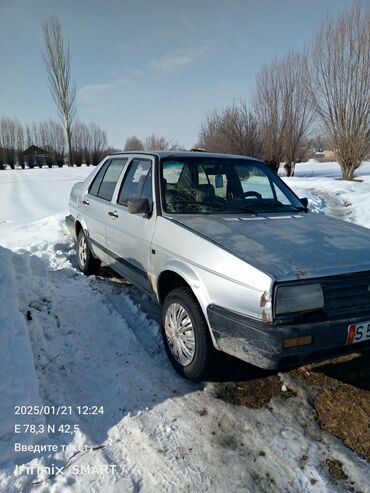 японка машина: Volkswagen Jetta: 1988 г., 1.6 л, Механика, Бензин, Седан