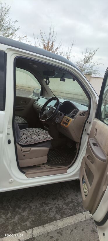 Honda: Honda Stepwgn: 2002 г., 2 л, Автомат, Газ, Минивэн — 10