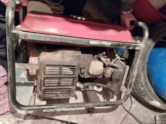 islenmis qaplar: Qenerator tam işləkdir,Yapon istehsaldir,qiyməti razilaşmaq olar lalafo.az -da islenmis qaplar: Qenerator tam işləkdir,Yapon istehsaldir,qiyməti razilaşmaq olar