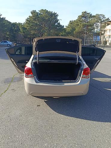 Chevrolet: Chevrolet Cruze: 1.4 l | 2011 il 320000 km Sedan — 8