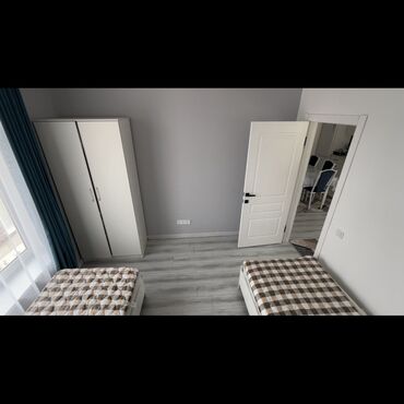 катедж париж: 84 м², 3 комнаты, Свежий ремонт С мебелью, Кухонная мебель