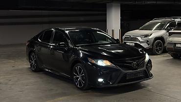 2 8: Toyota Camry: 2018 г., 2.5 л, Автомат, Бензин, Седан — 3