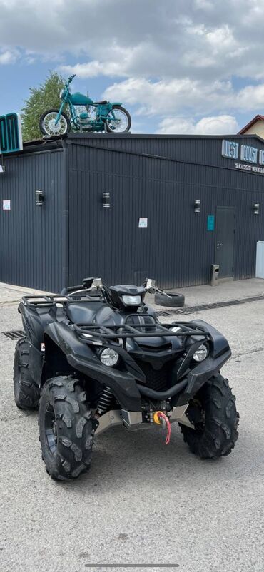 авто моцка: Квадроцикл Yamaha, Бензин, 700 куб. см, Взрослый