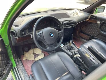 BMW: BMW 5 series: 2 l | 1990 il Sedan — 6