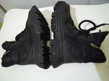 Čizme: Čizme, Veličina - 32 na lalafo.rs — 12 Čizme: Čizme, Veličina - 32 — 12