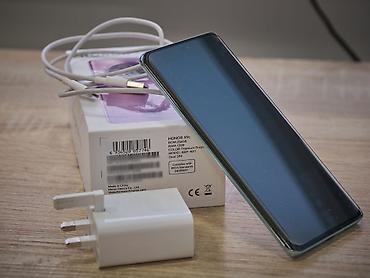 honor c9: Honor X9c, Б/у, 256 ГБ, цвет - Зеленый, 2 SIM — 1
