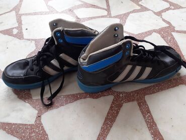 inportana obuca слике: Adidas, Size - 38