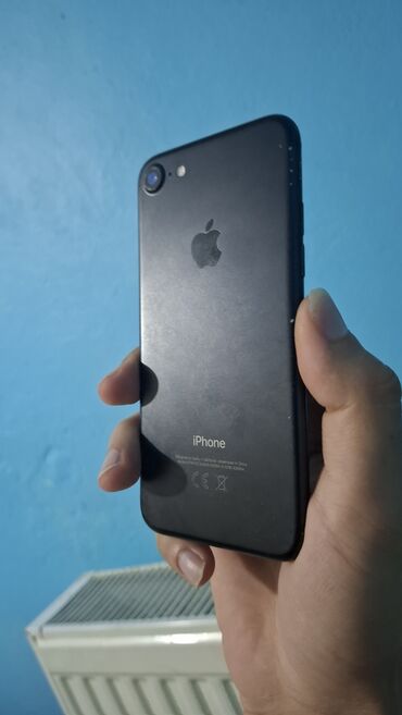IPhone 7, 32 ГБ, Черный, Битый