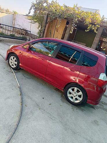 хонда степвагон 1: Honda Fit: 2001 г., 1.3 л, Автомат, Бензин, Хетчбек — 4