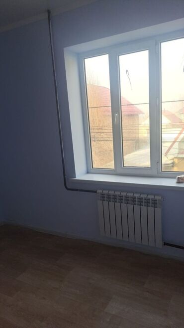 Долгосрочная аренда домов: 50 м², 2 комнаты, Парковка, Забор, огорожен