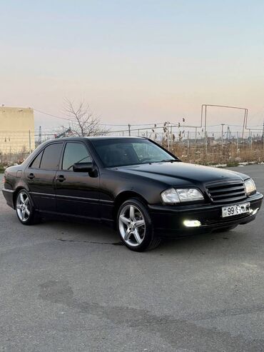Mercedes-Benz 190-Series: 1.8 l | 1994 il