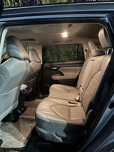 byd e2 2024: Toyota Highlander: 2021 г., 3.5 л, Автомат, Бензин, Кроссовер — 4