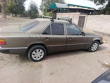 мерс универсал: Mercedes-Benz W124: 1989 г., 2.3 л, Механика, Бензин, Седан — 2