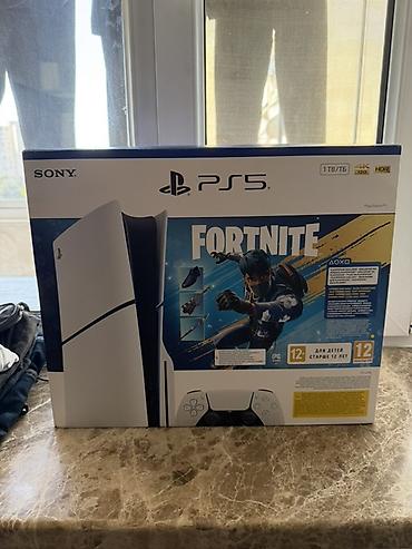 xbox seris x: Sony PlayStation 5 (PS5) – Diskli versiya, Fortnite Bundle - Yaddaş — 1
