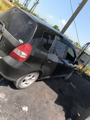 выкуп фит бишкек: Honda Fit: 2001 г., 1.3 л, Автомат, Бензин, Хетчбек