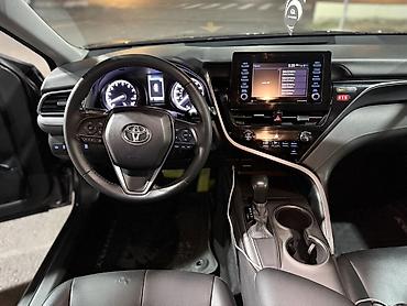 Toyota: Toyota Camry: 2021 г., 2.5 л, Автомат, Бензин, Седан — 9