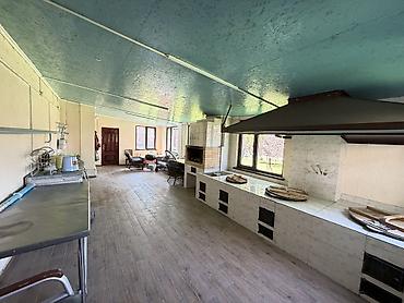 Долгосрочная аренда домов: 600 м², 6 комнат и более, Киргизия 1 — 30