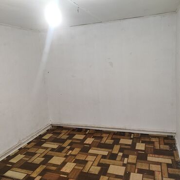 купить дом недорого без посредников с фото: 30 кв. м, 1 бөлмө, Унаа токтотуучу жай, Забор, тосулган