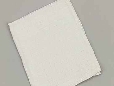 Towels: PL - Towel 41 x 33, color - White, condition - Good