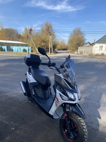 скутер бу бишкек: Скутер түрү 150 куб. см, Бензин, Жаңы