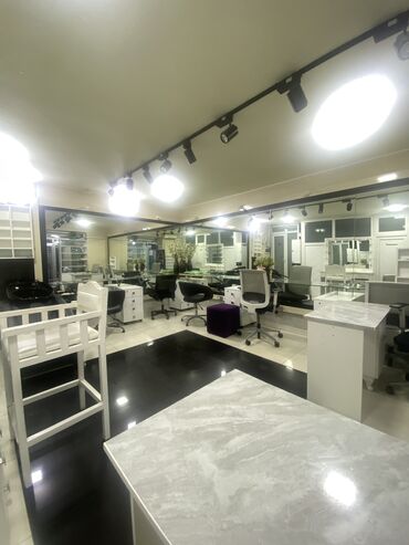 Mağazalar: İnşaatçılar metrosu yaxınlığı icarəyə verilir -da lalafo.az — 8 Mağazalar: İnşaatçılar metrosu yaxınlığı icarəyə verilir — 8